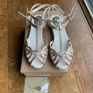 Joyfolie Elaxi Sandal